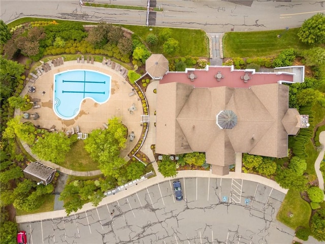 83 Waters Edge St Unit 24, Tiverton, RI 02878 - bird's eye view of a pool area