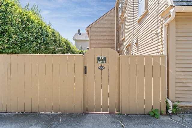 35 Second St, Newport, RI 02840 - view of gate