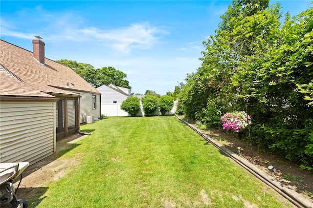 59 Massachusetts Ave, Warwick, RI 02888 - view of yard