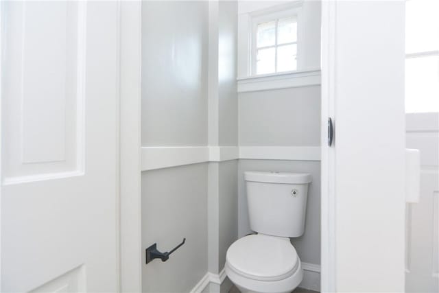 446 Newport Ave, Pawtucket, RI 02861 - photo 17