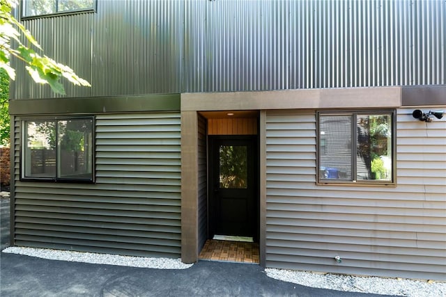 12 Daggett Ct Unit 2, Providence, RI 02906 - entrance to property