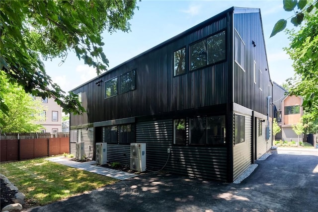 12 Daggett Ct Unit 2, Providence, RI 02906 - view of front of property