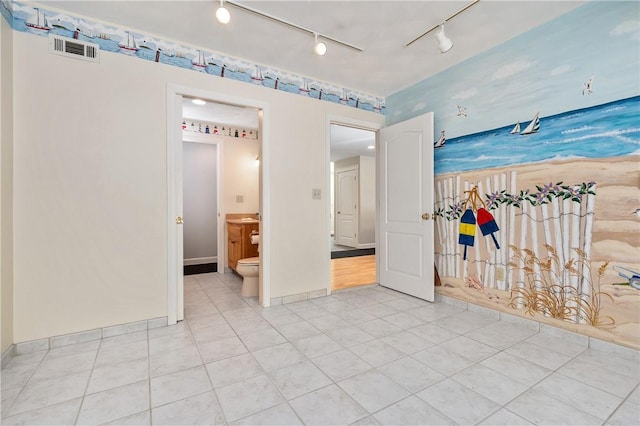 825 Woonsocket Hill Rd, North Smithfield, RI 02896 - photo 23