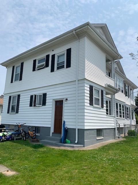 17 Brown St, East Providence, RI 02914 - photo 4