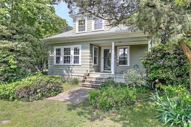129 Ash St, Warwick, RI 02888 - view of front of house featuring covered porch