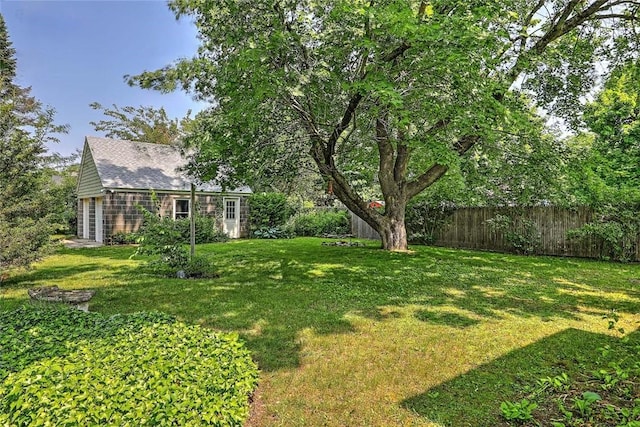 129 Ash St, Warwick, RI 02888 - view of yard
