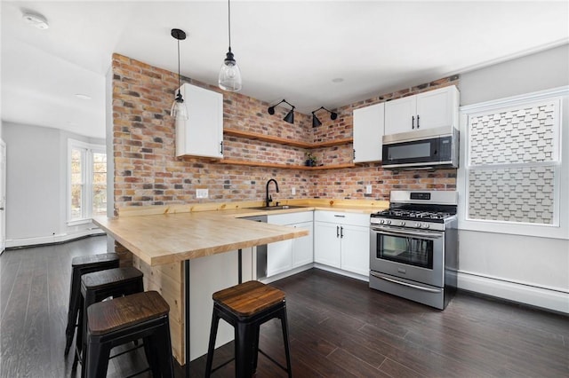 122 Willow St, Providence, RI 02909