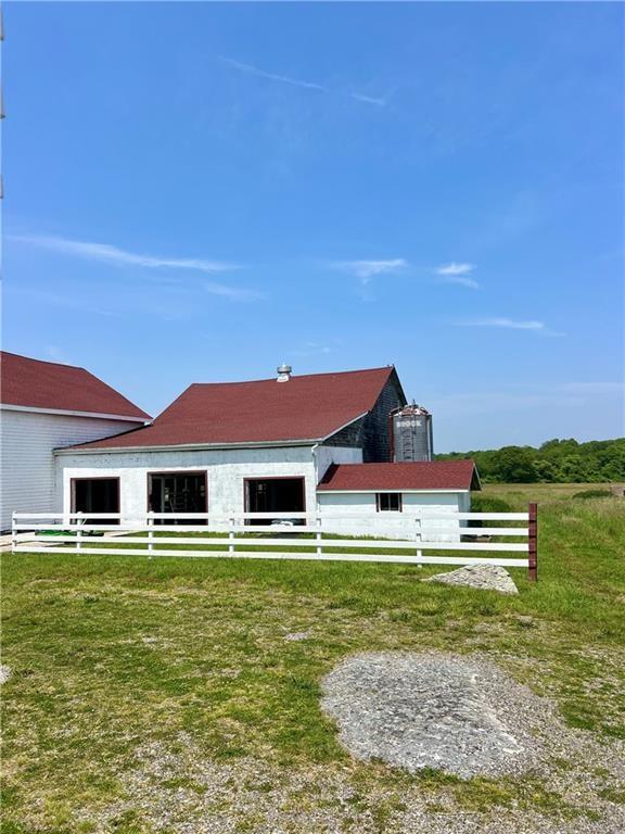 362 Bramans Ln, Portsmouth, RI 02871 - photo 17