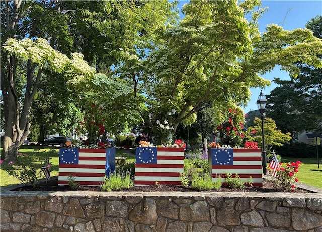 19 Remington St, Warwick, RI 02888 - view of home's community
