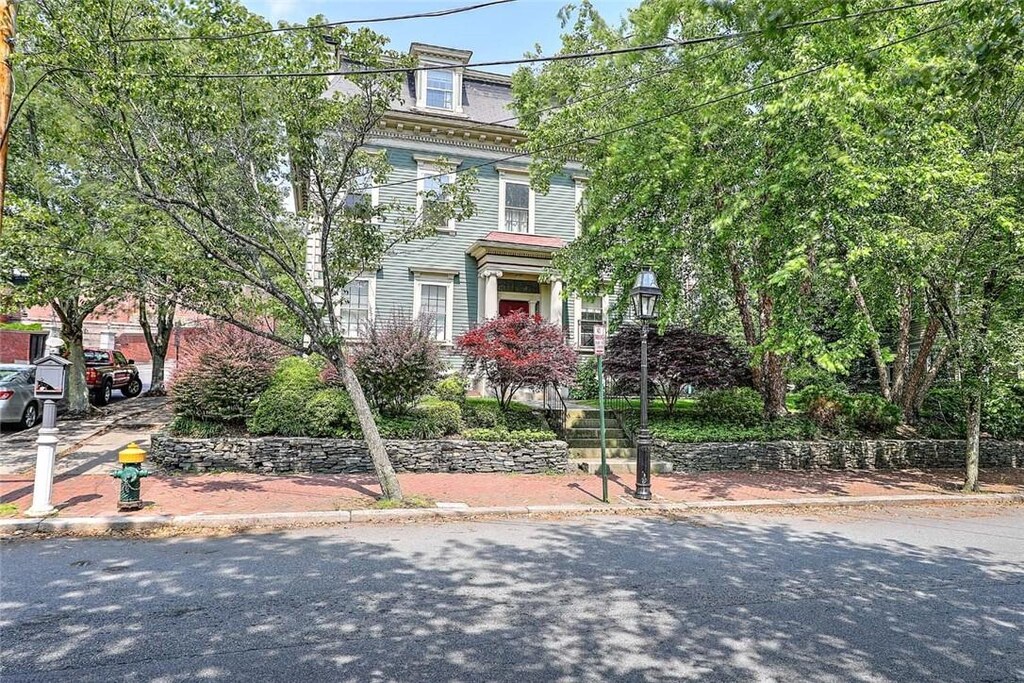 367 Benefit St Unit 5, Providence, RI 02906