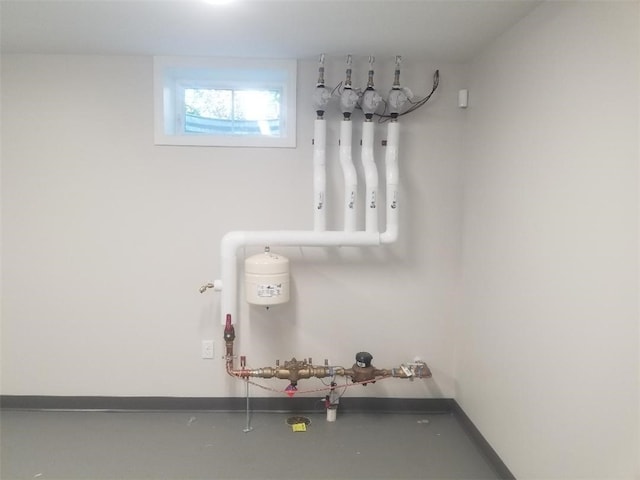 28 Portland St, Providence, RI 02907 - view of laundry room