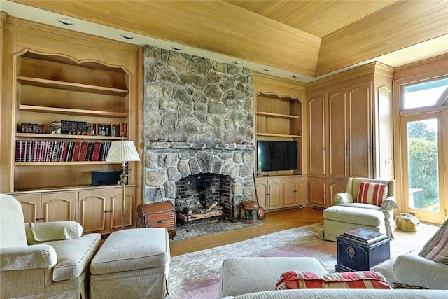 69 Nayatt Rd, Barrington, RI 02806
