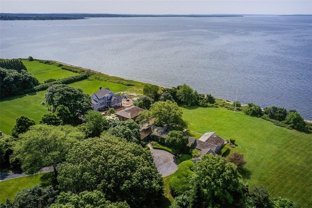 69 Nayatt Rd, Barrington, RI 02806