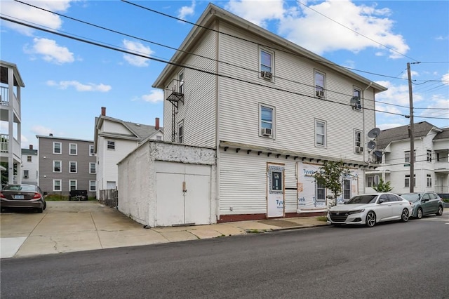 76 Slater St, Pawtucket, RI 02860 - view of front facade