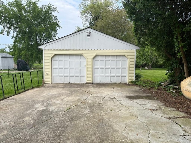 72 Sayles Ave, Warwick, RI 02889 - photo 2