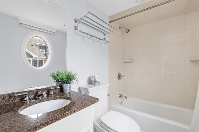 20 Narragansett Ave Unit 404, Narragansett, RI 02882 - bathroom with vanity and washtub / shower combination