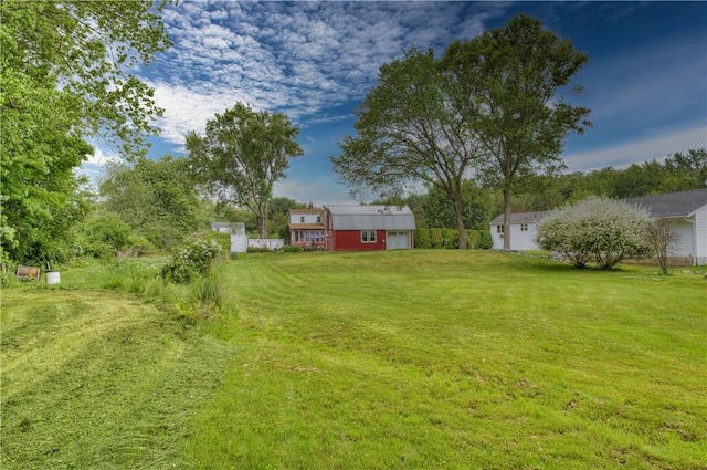 426 Buxton St, North Smithfield, RI 02896 - view of grassy yard