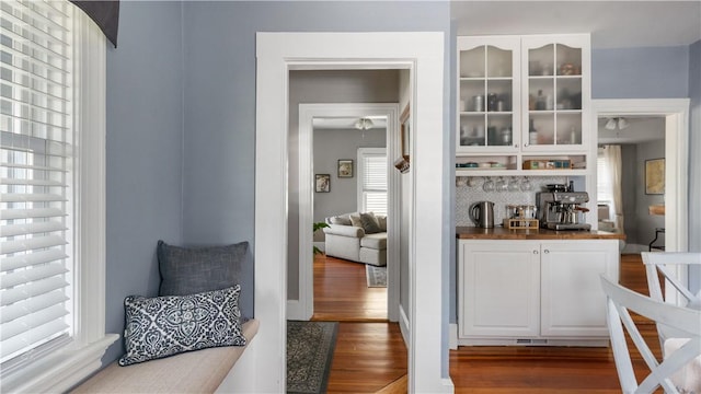 280 Woodbine St, Cranston, RI 02910 - indoor wet bar with wood finished floors