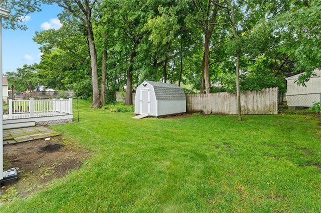 15 Rutland St, Warwick, RI 02888 - view of yard featuring a storage shed and a wooden deck
