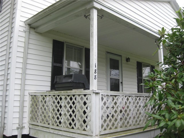 188 Greene Ln, Middletown, RI 02840 - photo 2