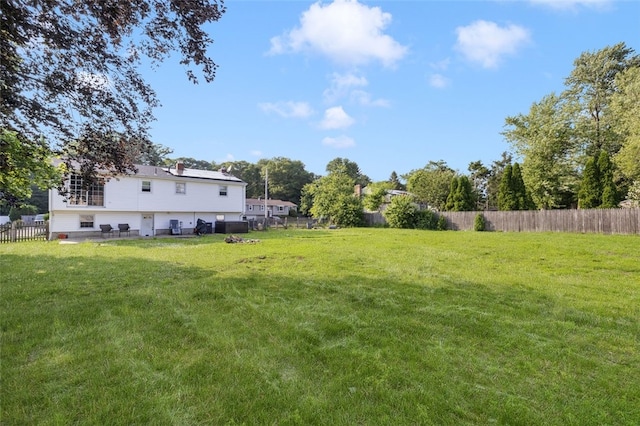 94 Waterman Ave, Warwick, RI 02889 - view of yard