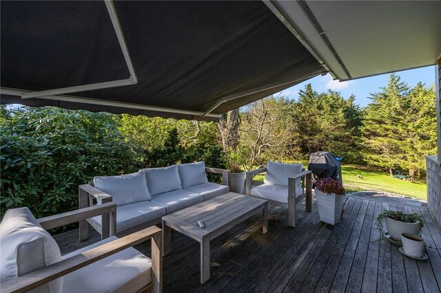 11 Mill Brook Ct, Charlestown, RI 02813 - deck with an outdoor hangout area