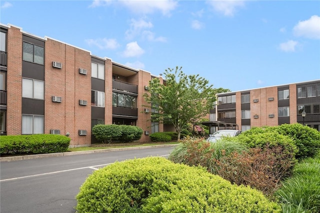 401 Bellevue Ave Unit 100, Newport, RI 02840 - view of apartment building / complex