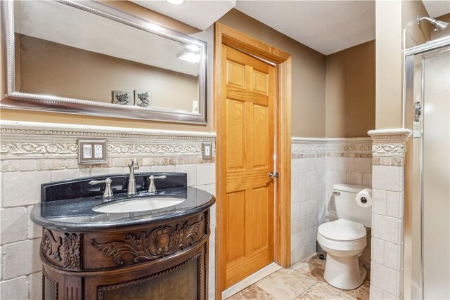 849 Laten Knight Rd, Cranston, RI 02921 - photo 31