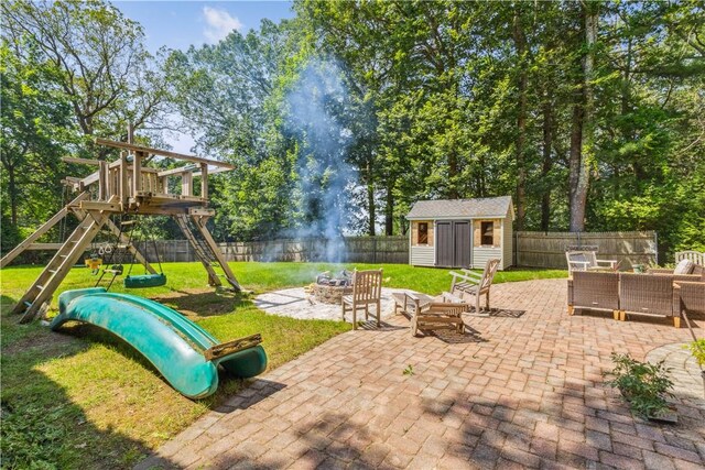 849 Laten Knight Rd, Cranston, RI 02921 - photo 34