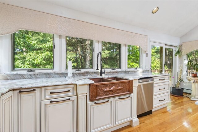 849 Laten Knight Rd, Cranston, RI 02921 - photo 10