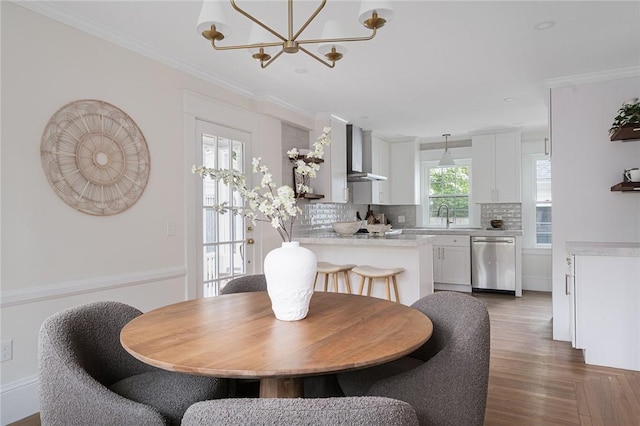 175 Freeman Pkwy, Providence, RI 02906 - dining area featuring a chandelier and ornamental molding