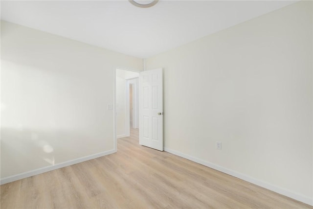 14 Center Ct, Warwick, RI 02889 - photo 23