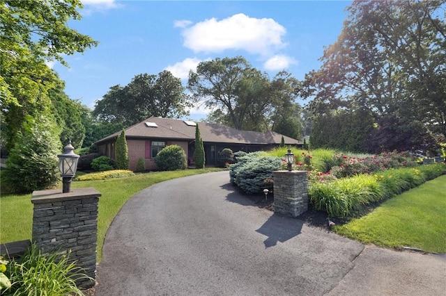 788 Namquid Dr, Warwick, RI 02888 - view of front of home with a front yard