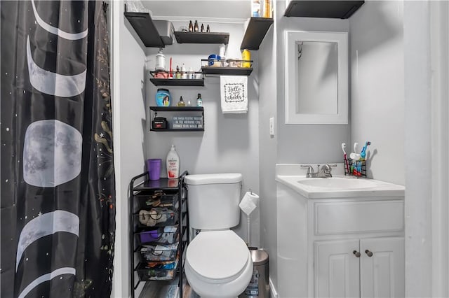 101 Benefit St, Pawtucket, RI 02860 - bathroom featuring vanity and curtained shower
