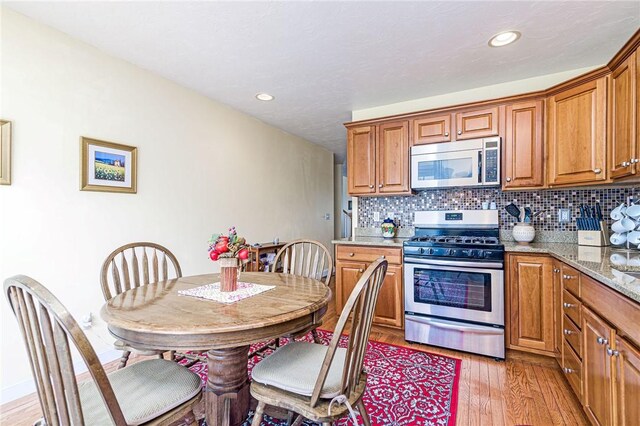 126 Boylston St Unit 126, Cranston, RI 02921 - photo 24