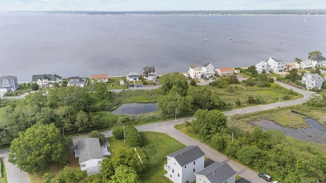 15 Spadina Ave, Warwick, RI 02889 - view of property location featuring a large body of water and nearby suburban area