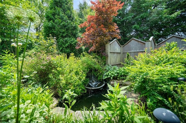 20 Wagner Rd, Westerly, RI 02891 - view of yard