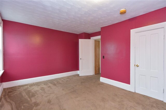 534 Lonsdale Ave, Central Falls, RI 02863 - photo 16
