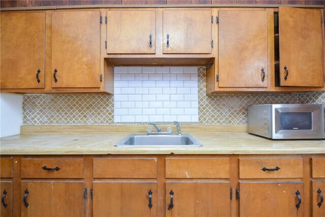 534 Lonsdale Ave, Central Falls, RI 02863 - photo 21