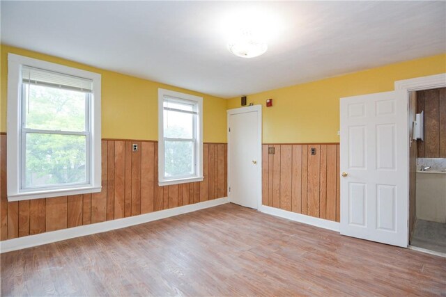 534 Lonsdale Ave, Central Falls, RI 02863 - photo 24