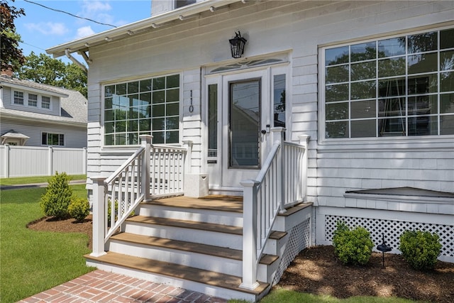 110 Spofford Ave, Warwick, RI 02888 - doorway to property