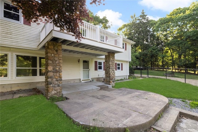 350 Shippee Rd, East Greenwich, RI 02818 - view of patio / terrace