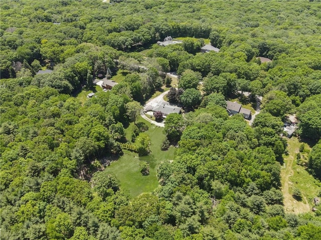 350 Shippee Rd, East Greenwich, RI 02818 - bird's eye view of a heavily wooded area