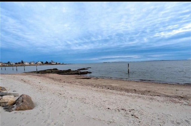 19 Lindberg Rd, Stonington, CT 06378 - water view featuring nearby beach
