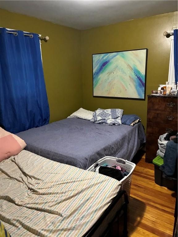 121 Murray St, Providence, RI 02909 - bedroom featuring wood finished floors