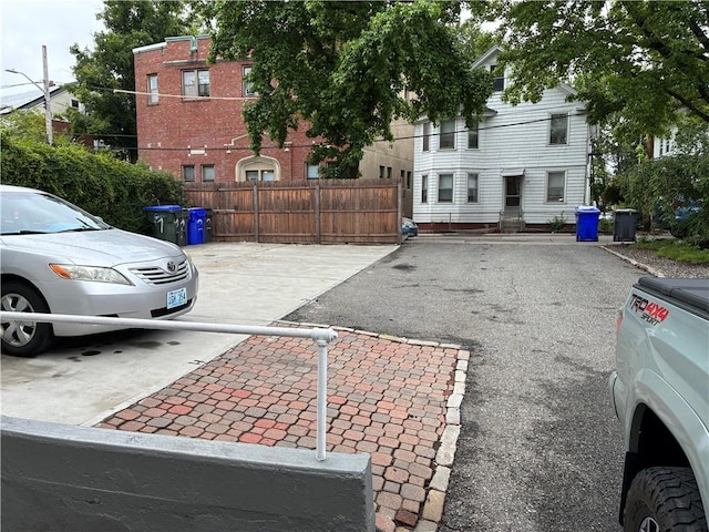 121 Murray St, Providence, RI 02909 - view of uncovered parking lot