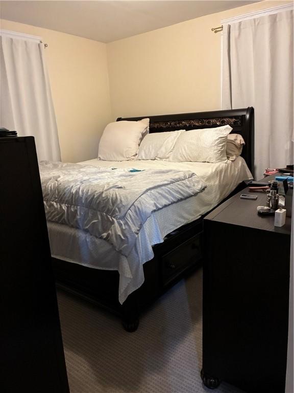 121 Murray St, Providence, RI 02909 - bedroom featuring carpet flooring