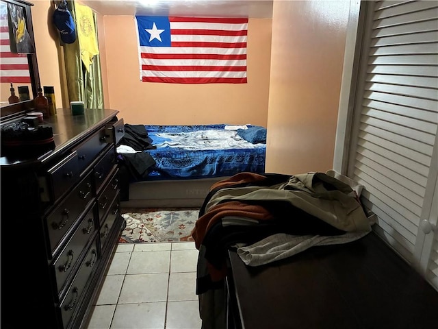 121 Murray St, Providence, RI 02909 - bedroom with light tile patterned floors