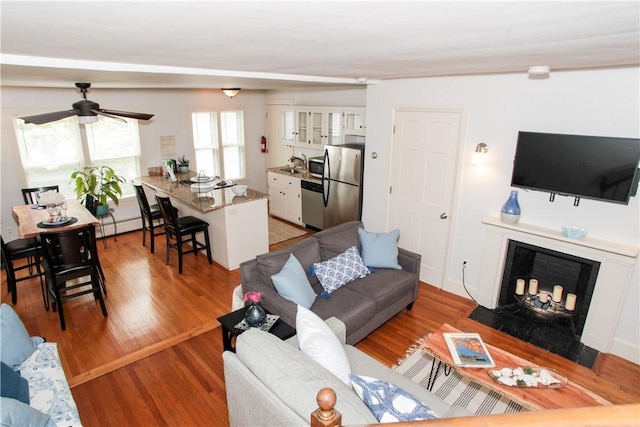 446 Bellevue Ave Unit 6, Newport, RI 02840 - photo 6