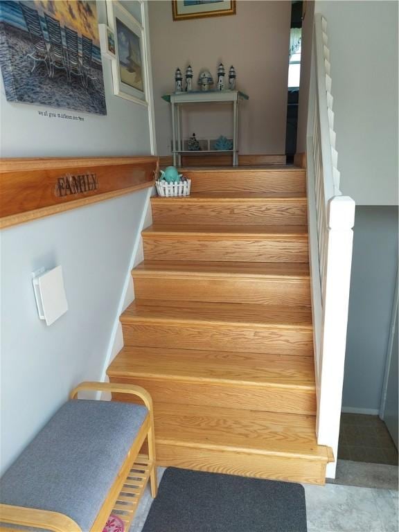 17 Cedar Dr, West Warwick, RI 02893 - view of stairs